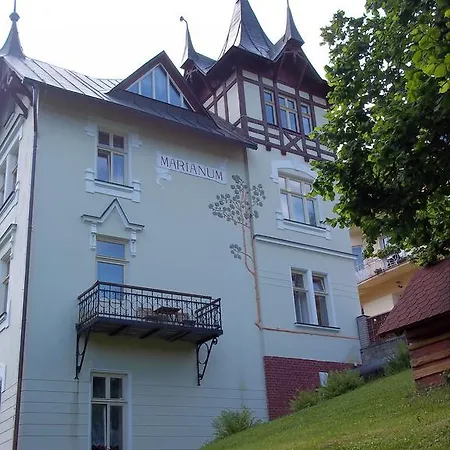 Marianum Jl,s.r.o. 3*